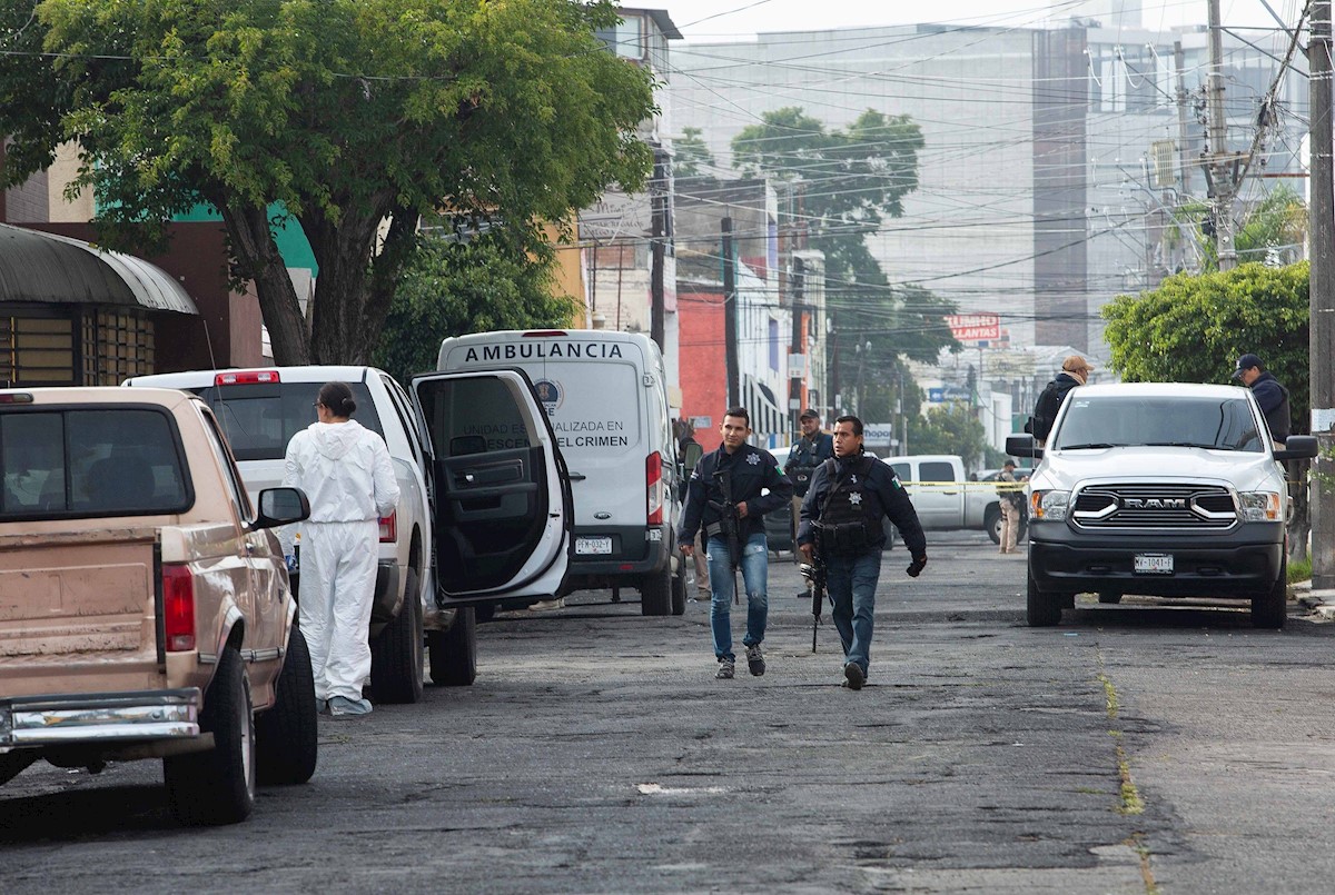 Mueren 13 personas por enfrentamientos del narcotráfico en el oeste de