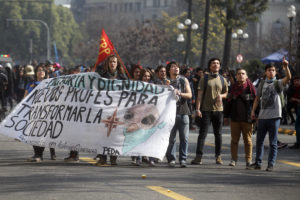 CHILEAN STUDENTS TAKE THE STREETS AGAINST THE EDUCATION REFORM