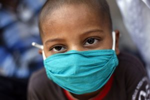 Six-year-old cancer patient Aamir Shaikh, waits for treatment, outside Tata cancer hospital, in Mumbai, India, 02 April 2013. A study, published on 07 September 2016, in mice by the University of Texas that combined two inhibitor drugs for the treatment of chronic myeloid leukemia (CML) may be able to cure the disease completely and also lower treatment costs notably. EPA/DIVYAKANT SOLANKI