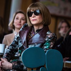 La periodista de moda Anna Wintour, organizadora de la Met Gala de Nueva York, en una foto de archivo. EFE/EPA/CHRISTOPHE PETIT TESSON