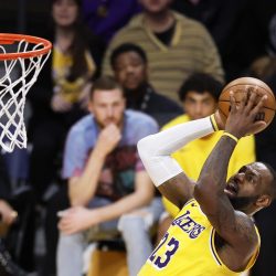 El alero de Los Angeles Lakers LeBron James, en una fotogra´fia de archivo. EFE/EPA/Caroline Brehman